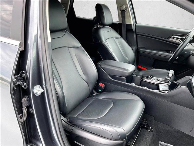 Used 2023 Kia Sportage EX FWD image 9