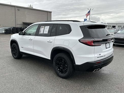 Used 2025 GMC Acadia AT4 w/ LPO, Floor Liner Package AWD/4WD image 5