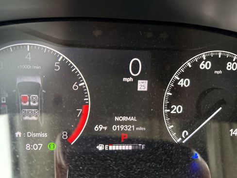 Used 2023 Honda HR-V LX image 27