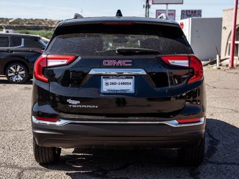Used 2023 GMC Terrain SLT AWD/4WD image 6