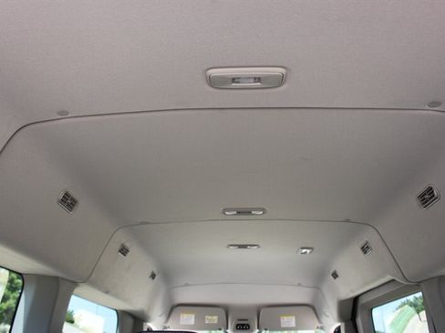 Used 2023 Ford Transit 350 XLT RWD image 11