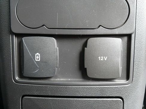 Used 2023 Ford Explorer XLT w/ Equipment Group 202A image 60