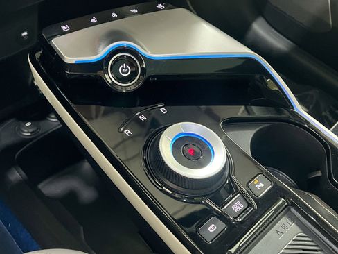 Used 2022 Kia EV6 GT-Line w/ GT-Line Suede Seat Package image 21