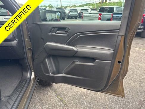 Used 2023 Chevrolet Colorado Trail Boss w/ Advanced Trailering Package AWD/4WD image 24