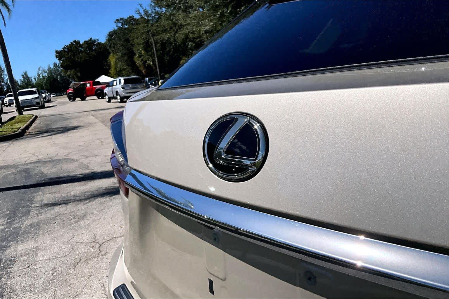 Used 2018 Lexus RX 350 FWD w/ Premium Package image 31
