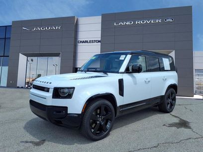 New 2025 Land Rover Defender 110 X-Dynamic SE