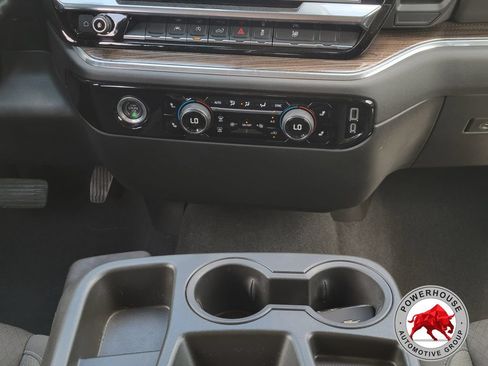 Used 2023 Chevrolet Silverado 1500 LT AWD/4WD image 22