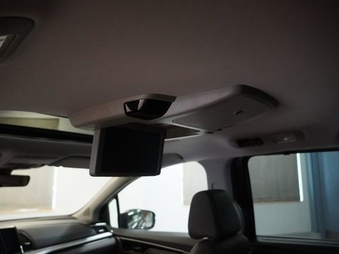 Used 2021 Honda Odyssey Touring image 12
