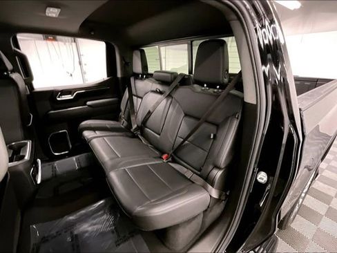 Used 2024 GMC Sierra 1500 SLT w/ SLT Premium Plus Package image 25