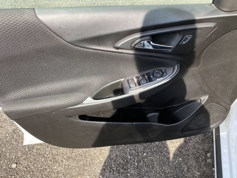Used 2023 Chevrolet Malibu LS FWD image 11