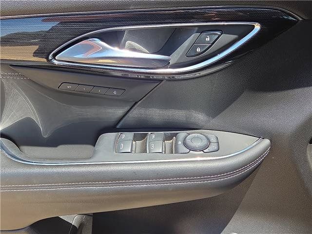 Used 2023 Buick Envision Essence FWD image 11