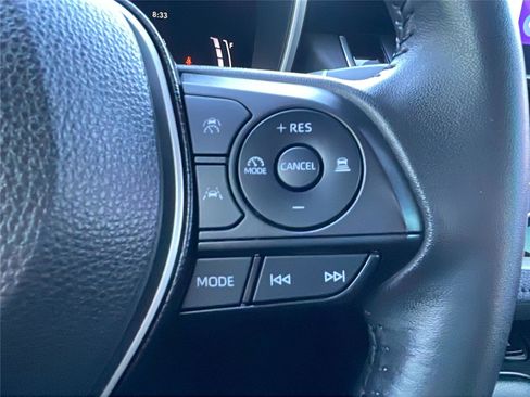 Used 2024 Toyota Corolla XLE image 25