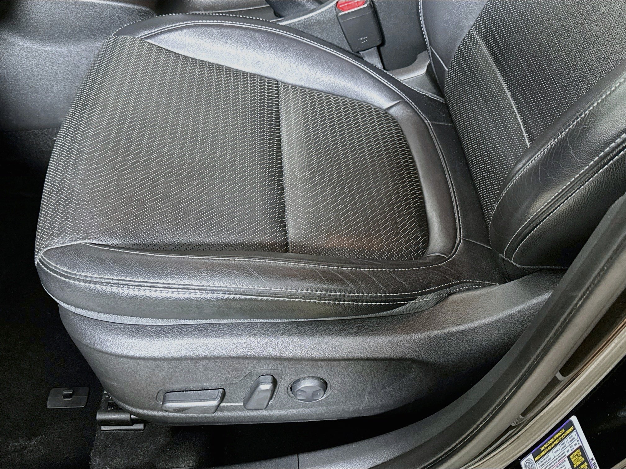 Used 2021 Hyundai Kona Ultimate AWD/4WD image 23