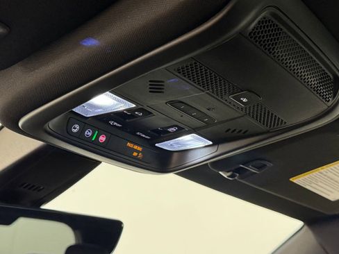 New 2025 Cadillac XT6 Premium Luxury w/ Technology Package image 20