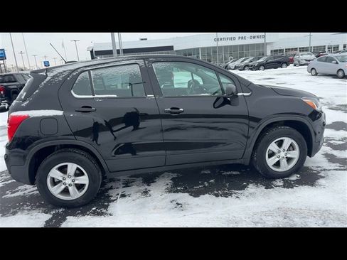 Certified 2019 Chevrolet Trax LS w/ LPO, Cargo Package image 9