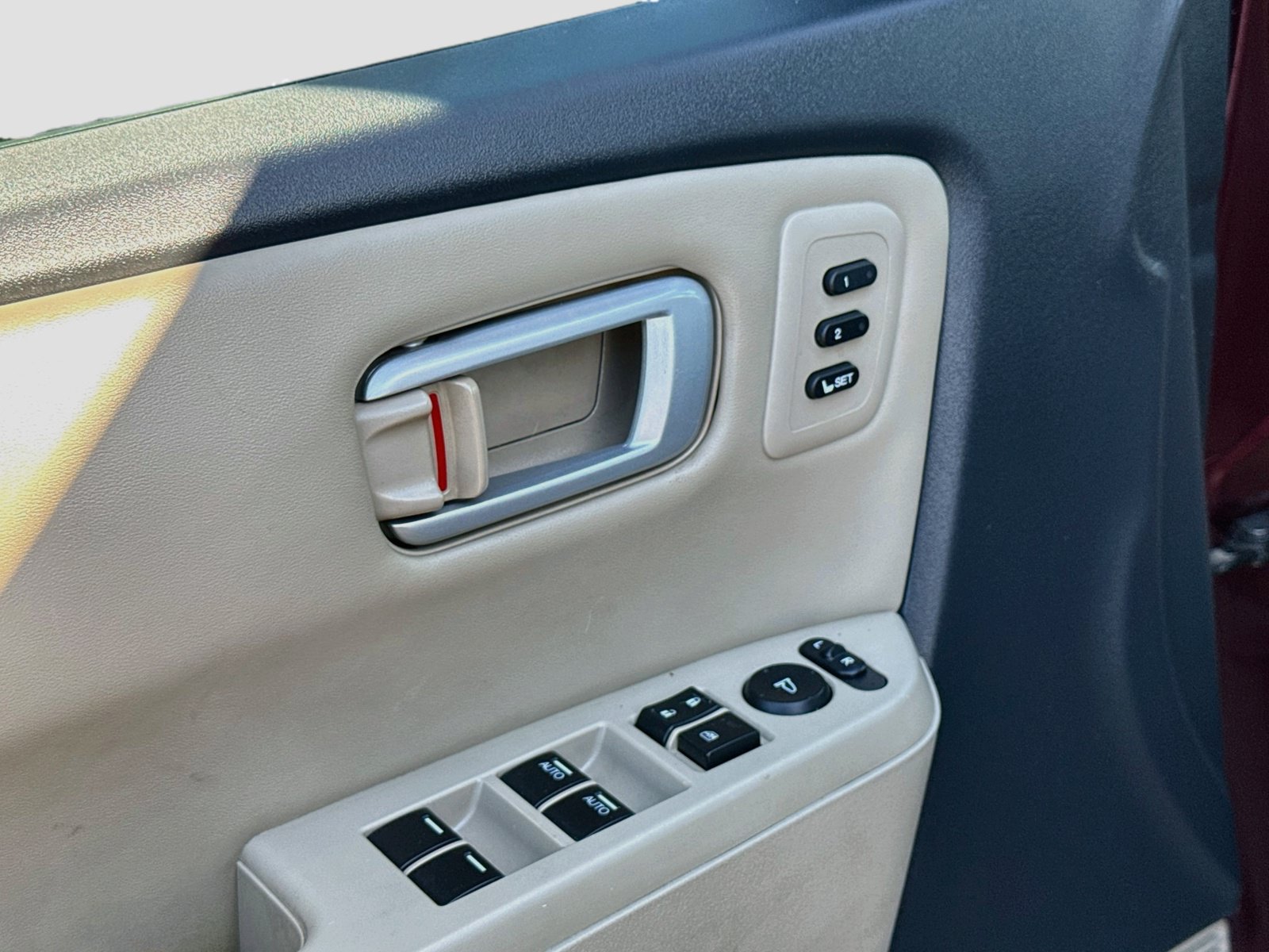 Used 2011 Honda Pilot Touring image 10