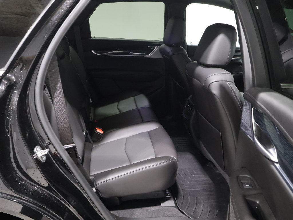 Used 2025 Cadillac XT5 Premium Luxury AWD/4WD image 21