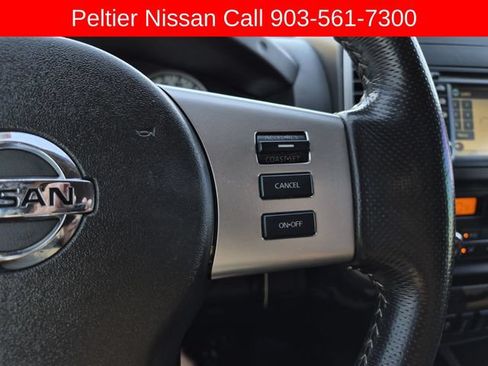 Used 2018 Nissan Frontier PRO-4X AWD/4WD image 28