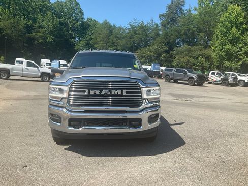 Used 2024 RAM 3500 Laramie w/ Towing Technology Group AWD/4WD image 2
