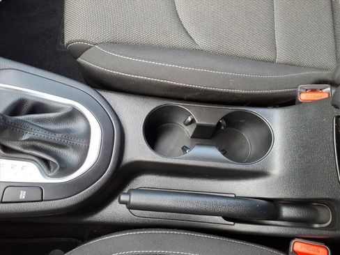 Used 2023 Kia Forte LXS image 23