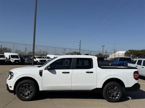 New 2026 Ford Maverick XLT image 27