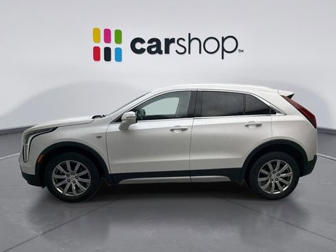 Used 2022 Cadillac XT4 Premium Luxury w/ Enhanced Visibility Package AWD/4WD image 2