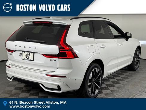 New 2026 Volvo XC60 B5 Plus w/ Protection Package Premier AWD/4WD image 4