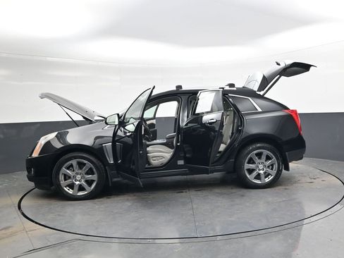 Used 2016 Cadillac SRX Performance w/ Driver Awareness Package image 43