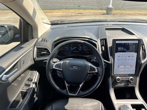 Used 2024 Ford Edge SEL AWD/4WD image 17