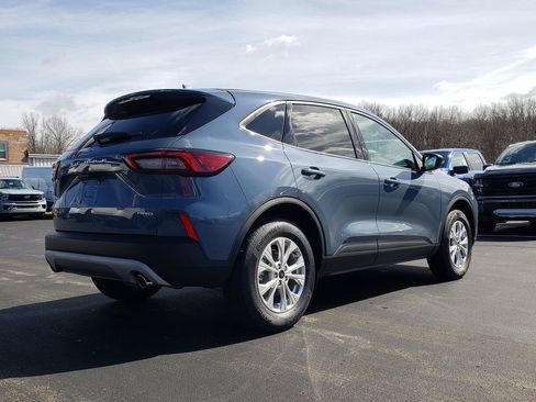 New 2026 Ford Escape Active w/ Cold Weather Package AWD/4WD image 4