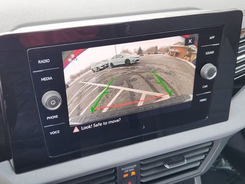 New 2026 Volkswagen Jetta SE image 17