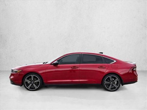 Used 2024 Honda Accord Sport image 8