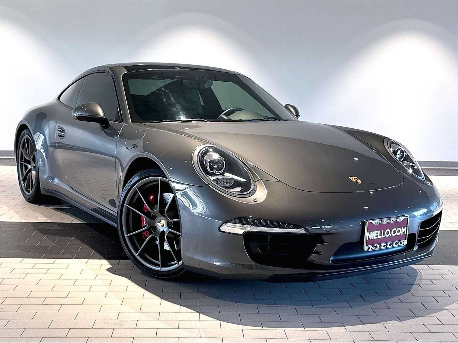 Used 2014 Porsche 911 Carrera 4S AWD/4WD image 12