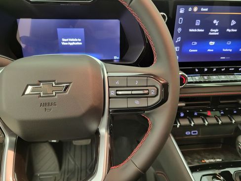 New 2025 Chevrolet Colorado Z71 image 5