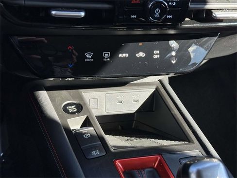 New 2026 Nissan Kicks SR image 21