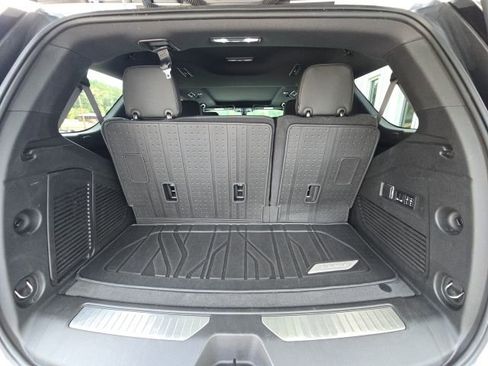 Used 2022 Chevrolet Tahoe High Country image 14