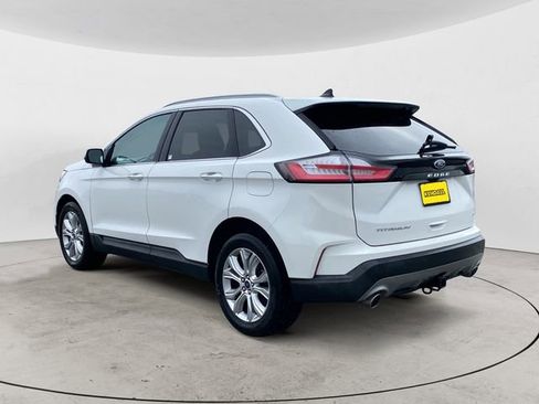 Used 2021 Ford Edge Titanium w/ Class II Trailer Tow Package AWD/4WD image 3
