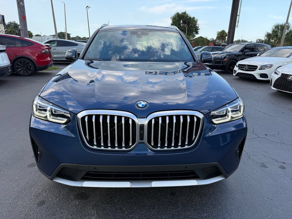 Used 2024 BMW X3 sDrive30i w/ Premium Package w/ZPA RWD image 2