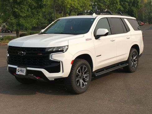 Used 2023 Chevrolet Tahoe Z71 AWD/4WD image 1