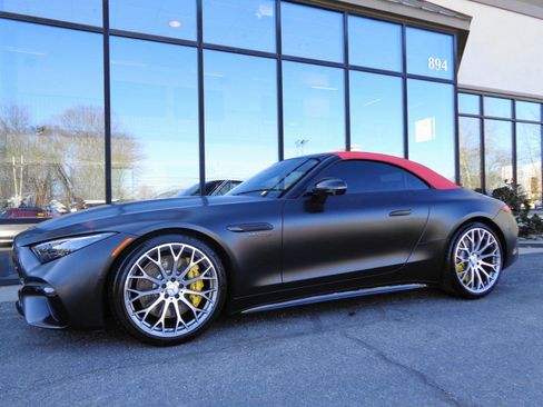 Used 2022 Mercedes-Benz SL 63 AMG 4MATIC image 2