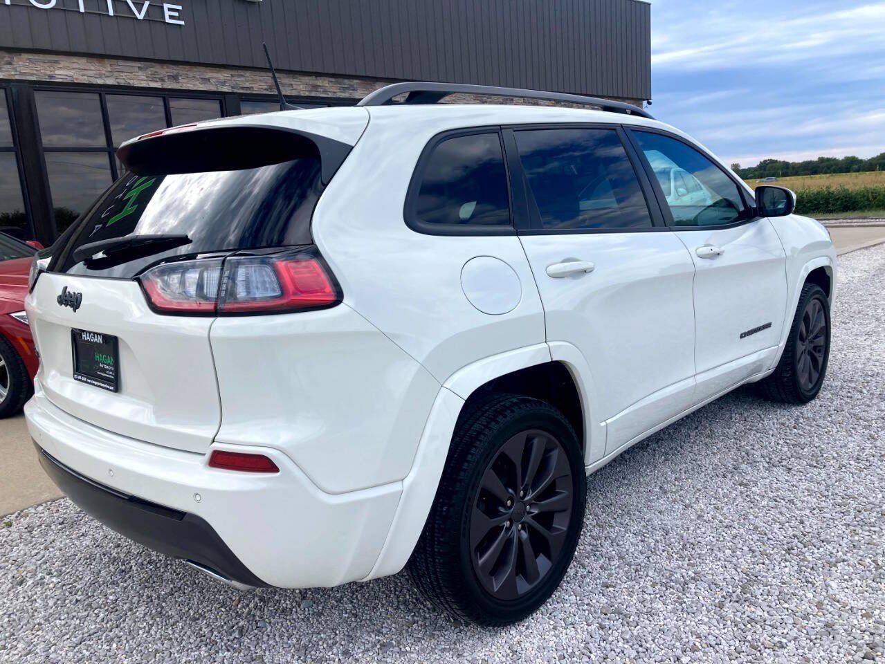Used 2019 Jeep Cherokee High Altitude AWD/4WD image 7