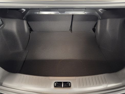 Used 2015 Ford Fiesta SE FWD image 13