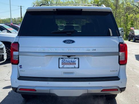 Used 2024 Ford Expedition Max XLT AWD/4WD image 4