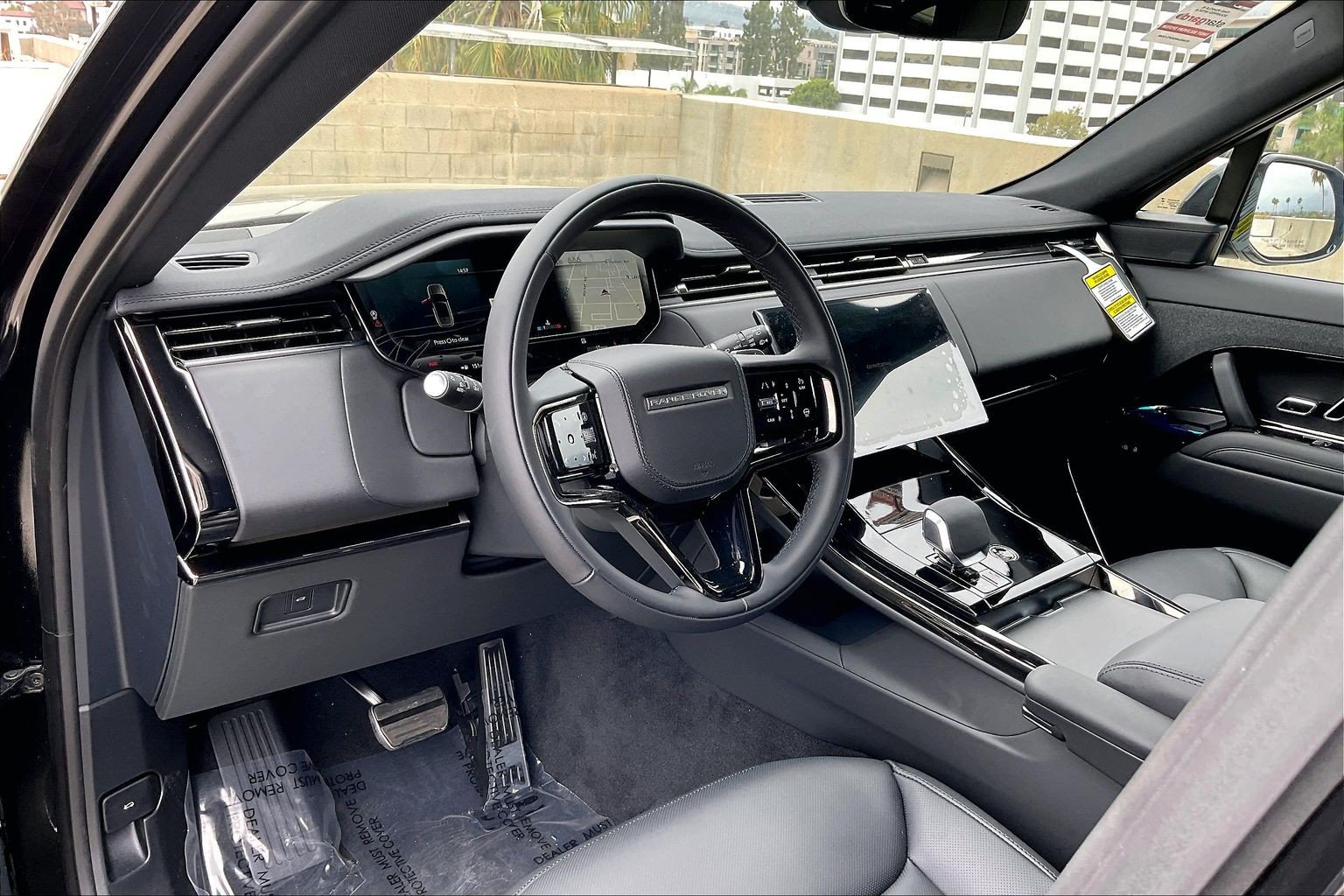 New 2026 Land Rover Range Rover Sport Dynamic SE AWD/4WD image 12