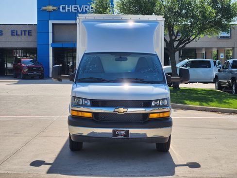New 2025 Chevrolet Express 3500 w/ Power Convenience Package image 8