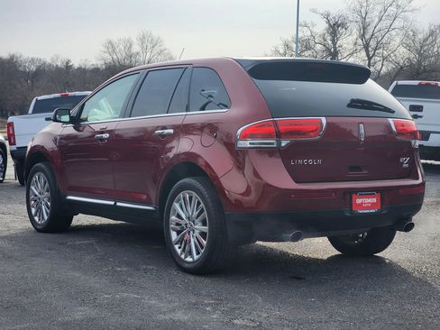 Used 2015 Lincoln MKX AWD w/ Equipment Group 102A image 5