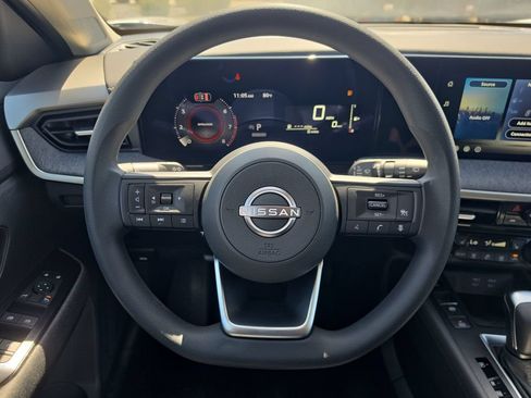 New 2026 Nissan Kicks SV w/ Cold Weather Package FWD image 13