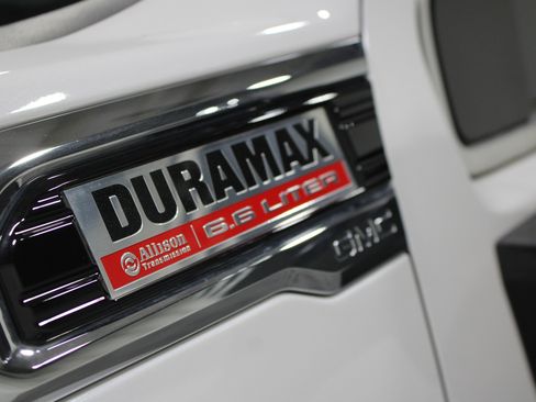 Used 2021 GMC Sierra 2500 Denali w/ Denali Ultimate Package image 43