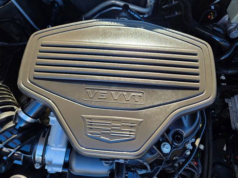 Used 2017 Cadillac XT5 Platinum image 71