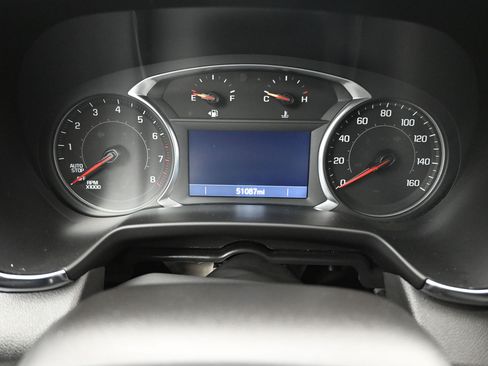 Used 2025 Chevrolet Blazer LT FWD image 10